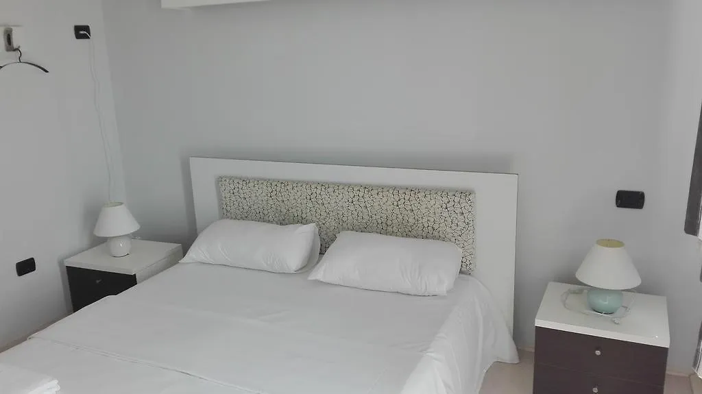 Hotel Albion Durres 3*,  Albania